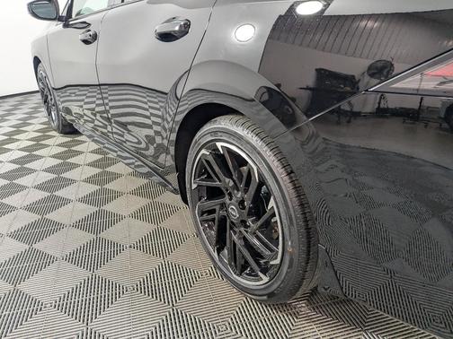 Black 2026 Nissan Sentra SR