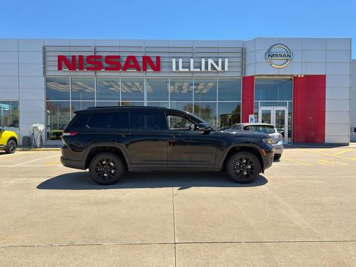 Diamond Black 2024 Jeep Grand Cherokee L Laredo