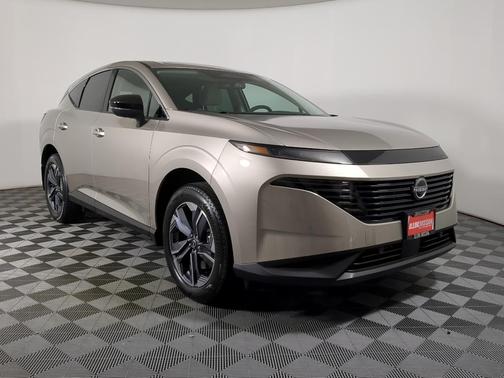 Champagne Silve 2026 Nissan Murano SL