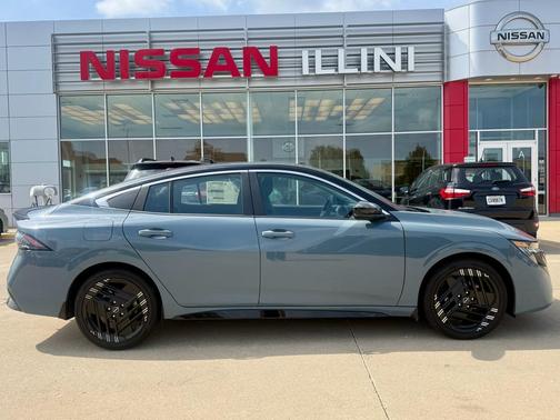 2t Gry Blk Roof 2026 Nissan Sentra SR