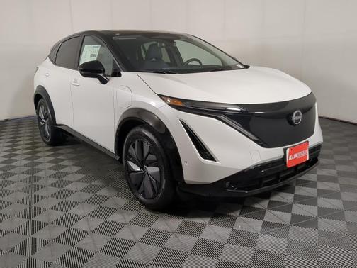 2025 Nissan ARIYA PLATINUM+