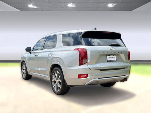 Typhoon Silver 2022 Hyundai PALISADE Limited