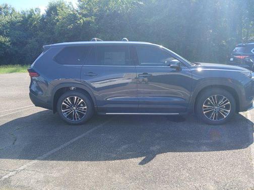 2025 Toyota Grand Highlander Hybrid Limited MAX