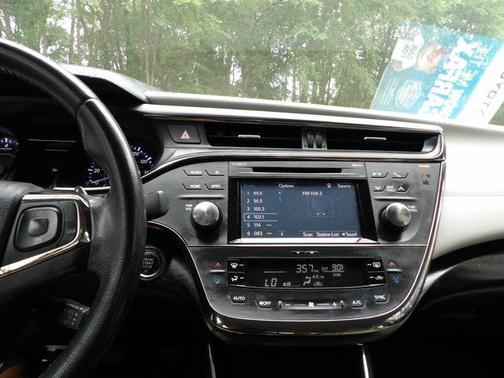 2016 Toyota Avalon XLE