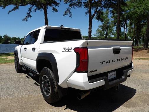 2024 Toyota Tacoma TRD Off Road