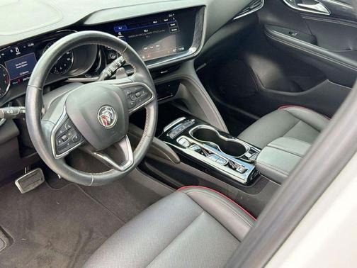 White Frost Tricoat 2023 Buick Envision Essence AWD
