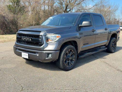 2015 Toyota Tundra SR5