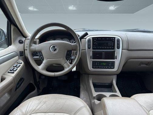 2004 Mercury Mountaineer Convenience