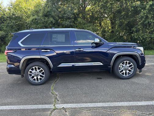 2025 Toyota Sequoia SR5