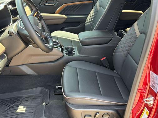 Volcanic Red Tintcoat 2024 GMC Canyon Denali