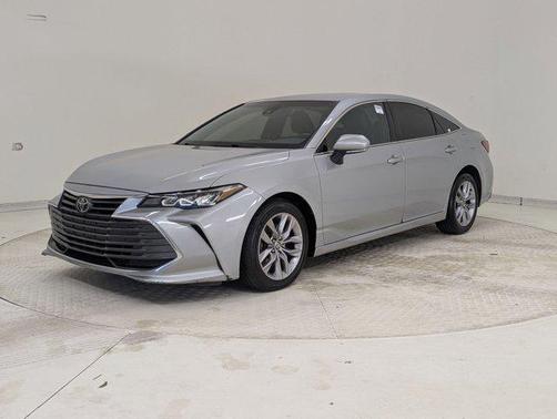2021 Toyota Avalon XLE