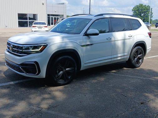 2021 Volkswagen Atlas 3.6L SE w/Technology