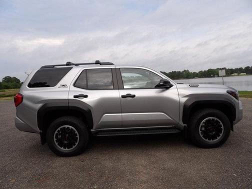 2025 Toyota 4Runner TRD Off Road