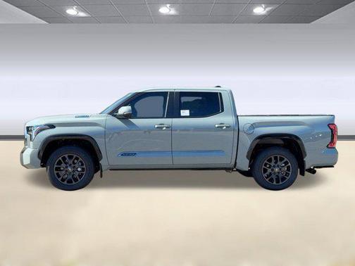 2026 Toyota Tundra Hybrid Platinum