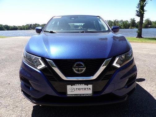 2022 Nissan Rogue Sport S