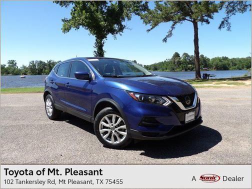 2022 Nissan Rogue Sport S