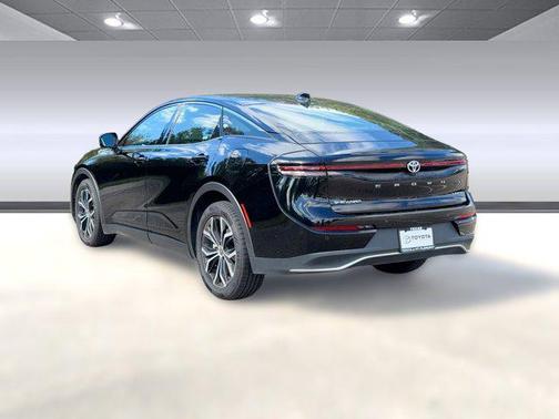 2024 Toyota Crown Limited