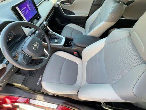 2023 Toyota RAV4 Hybrid Limited