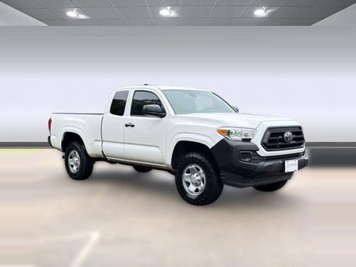 White 2022 Toyota Tacoma SR