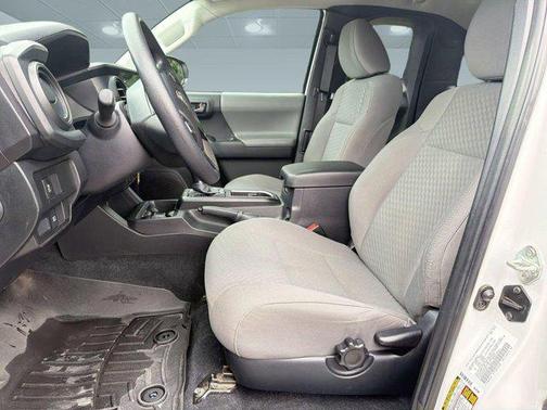 White 2022 Toyota Tacoma SR