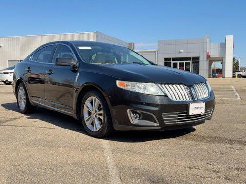 2010 Lincoln MKS Base