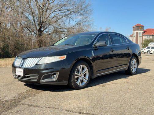 2010 Lincoln MKS Base