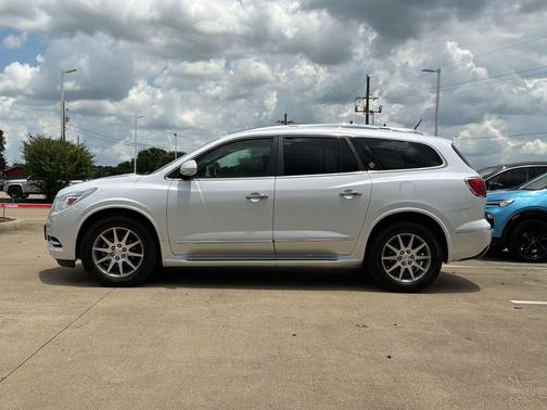 White Frost Tricoat 2016 Buick Enclave Leather