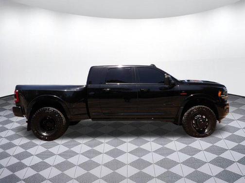 2023 RAM 3500 Limited Mega Cab 4x4 6'4' Box