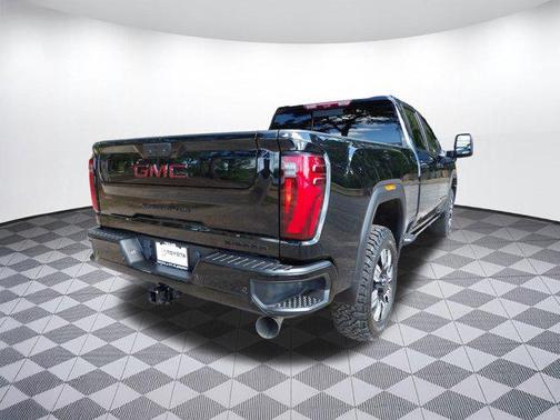 2024 GMC Sierra 2500 Denali