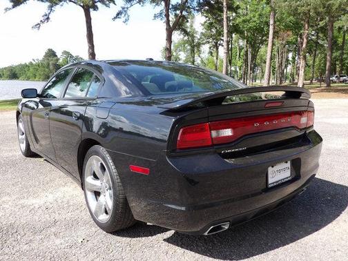 2014 Dodge Charger SXT