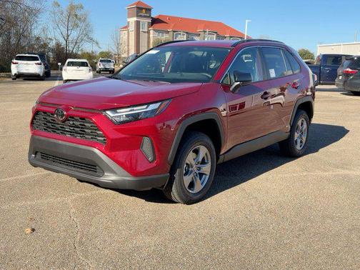 2025 Toyota RAV4 Hybrid LE