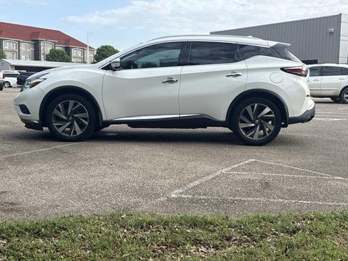 Pearl White 2017 Nissan Murano Platinum