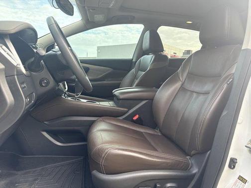 Pearl White 2017 Nissan Murano Platinum