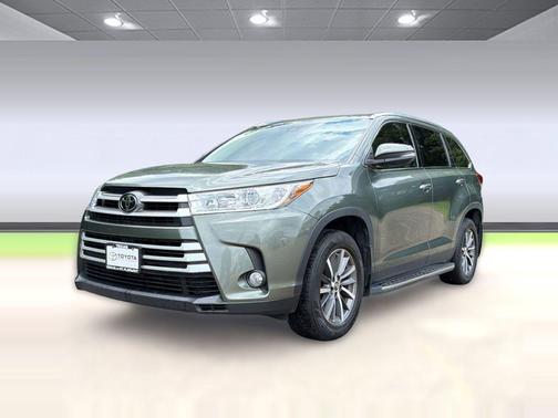 Alumina Jade Metallic 2019 Toyota Highlander XLE