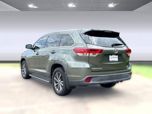 Alumina Jade Metallic 2019 Toyota Highlander XLE
