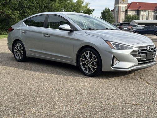 Stellar Silver 2020 Hyundai ELANTRA Limited