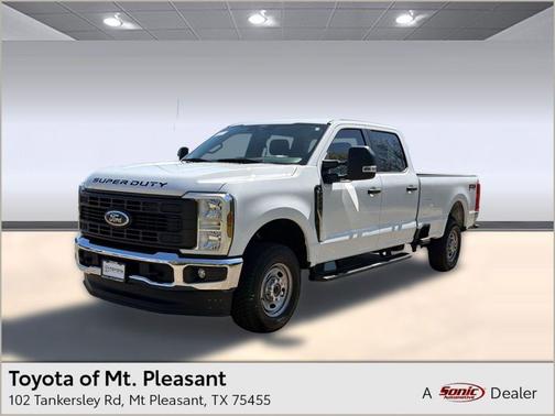 Oxford White 2024 Ford F-250 XL