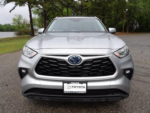 2020 Toyota Highlander Hybrid XLE