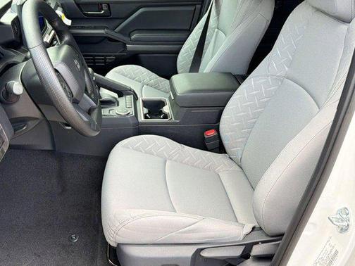 Ice Cap 2026 Toyota Tacoma SR5