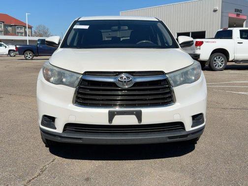 2015 Toyota Highlander LE