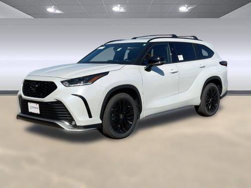 2025 Toyota Highlander XSE