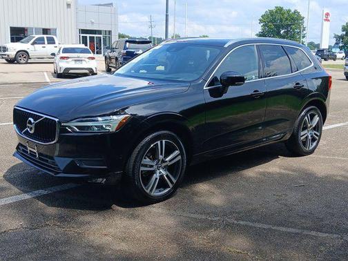 2019 Volvo XC60 T6 Momentum