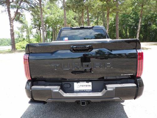 2025 Toyota Tundra Hybrid Platinum