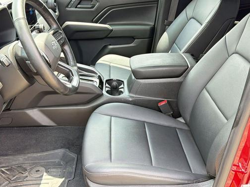 Radiant Red Tintcoat 2025 Chevrolet Colorado Trail Boss