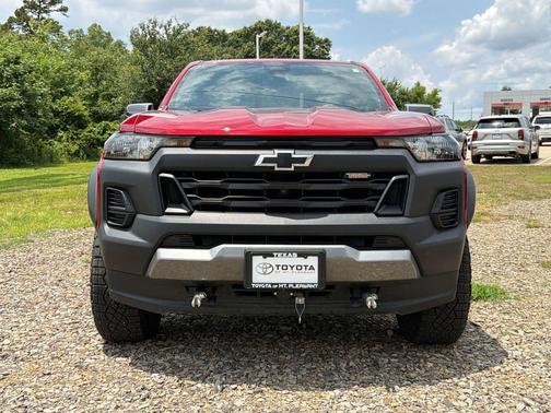 Radiant Red Tintcoat 2025 Chevrolet Colorado Trail Boss