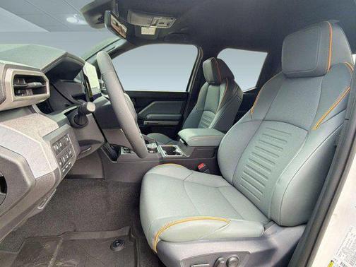 Ice Cap 2026 Toyota Tacoma Hybrid Trailhunter