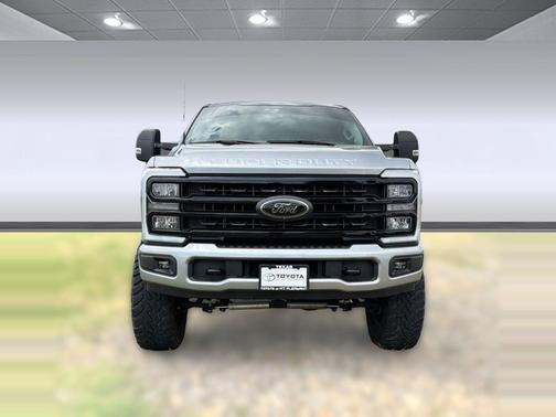 Iconic Silver Metallic 2024 Ford F-250 XLT