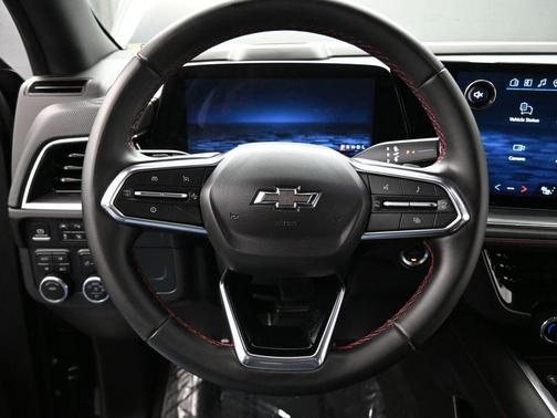 2025 Chevrolet Suburban RST