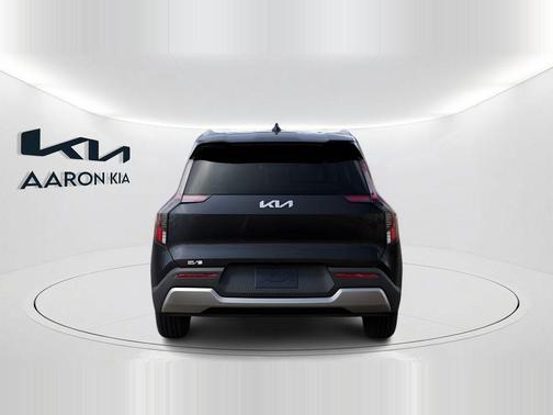 Metal 2026 Kia EV9 Wind