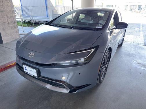 2024 Toyota Prius XLE